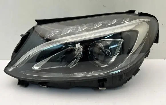 Mercedes-Benz C W205 Headlight/headlamp