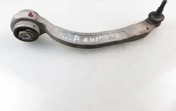 Audi A4 S4 B5 8D Front lower control arm/wishbone 