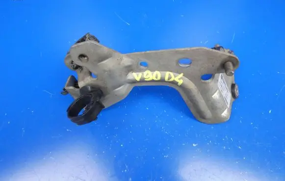 Volvo S90, V90 Electric auxiliary coolant/water pump 31368143 17T060 P4161