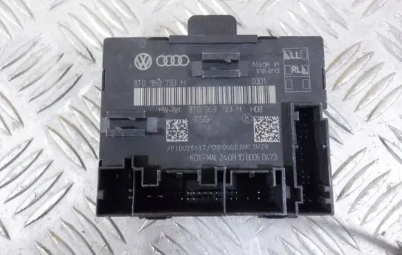 Audi A5 8T 8F Door control unit/module 8T0959793H