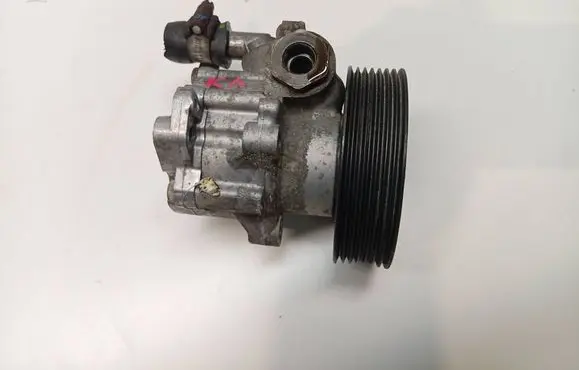 Renault Master II Power steering pump 7691955329