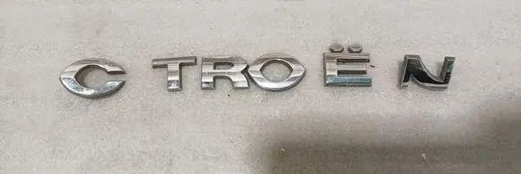 Citroen C6 Manufacturers badge/model letters 