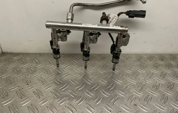 Fuel injectors set