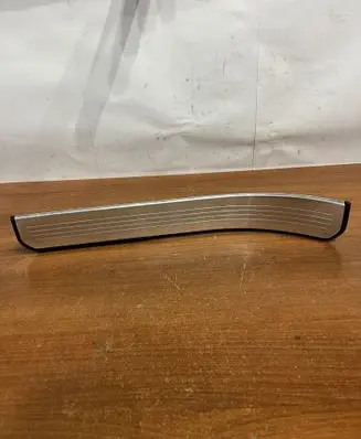 Mercedes-Benz S W221 Side skirt rear trim A2216800635 D955