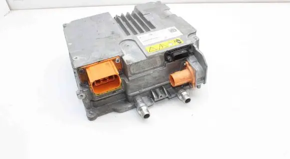 Mercedes-Benz EQB Voltage converter inverter A0009009935