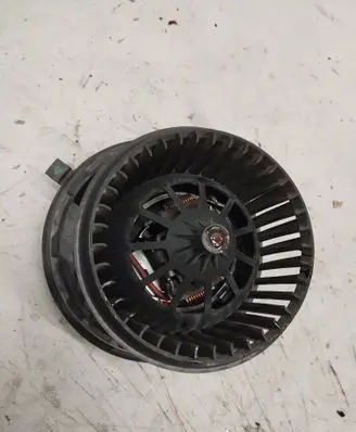 Volkswagen Multivan T5 Heater fan/blower 52496500 7H0819021 322004348