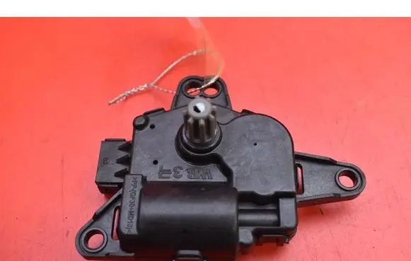 KIA Sportage Air flap motor/actuator EA1F0NX5AA