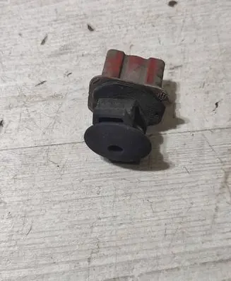 Mercedes-Benz GLK (X204) Radiator mount bracket A0009912595