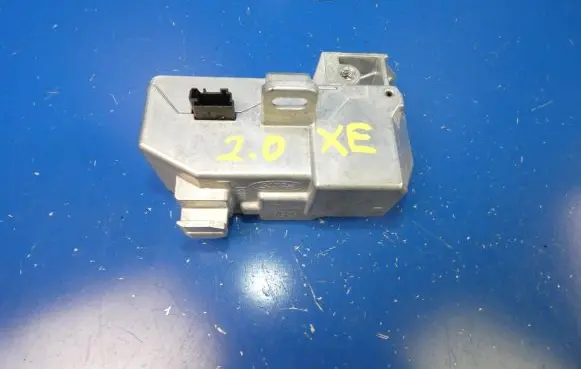 Jaguar XE Steering wheel lock GX73-3K772-AA GH34A 2276E200116