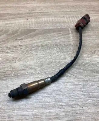 Audi A6 S6 C6 4F Lambda probe sensor 070906262 0281004072