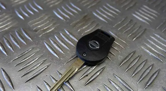 Nissan Juke I F15 Ignition key/card TWB1U761