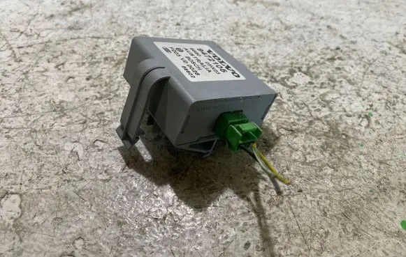 Volvo XC90 Alarm control unit/module 9472105 6680 05W23