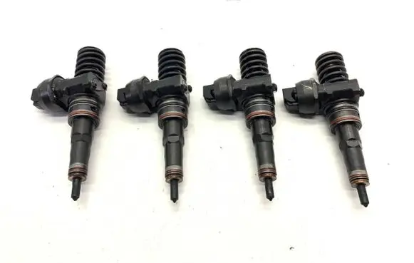 Skoda Superb B5 (3U) Fuel injectors set 0414720214