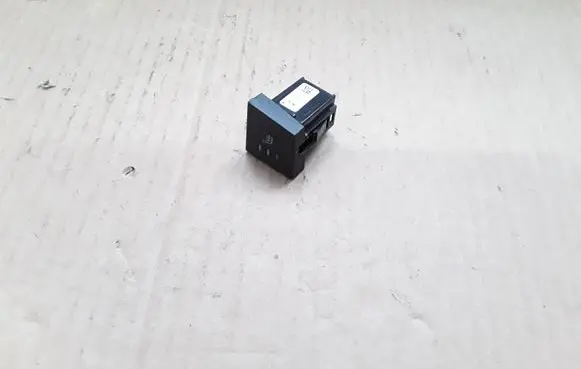Opel Antara Seat heating switch 20785533 10023244