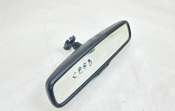 KIA Ceed Rear view mirror (interior) E11015892 101607905085