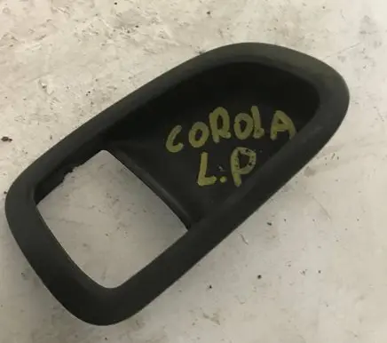 Toyota Corolla E110 Front door handle cover 69278