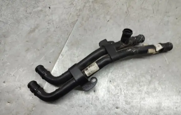 Porsche Cayenne (92A) Engine coolant pipe/hose 7P0121070AC