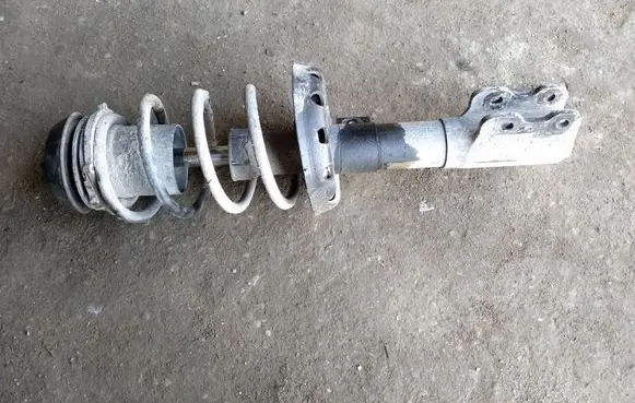 Opel Astra G Front shock absorber/damper 22169543 90576823