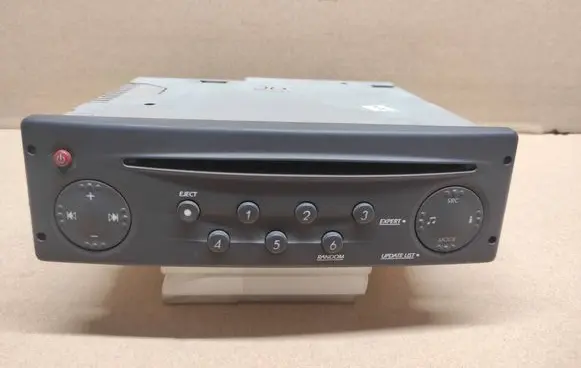 Renault Espace - Grand espace IV Radio/CD/DVD/GPS head unit 8200622634