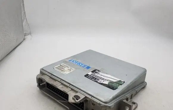 BMW 5 E34 Engine control unit/module 2245908 0281001299