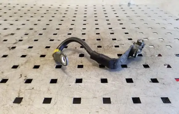 Toyota RAV 4 (XA20) Negative earth cable (battery)