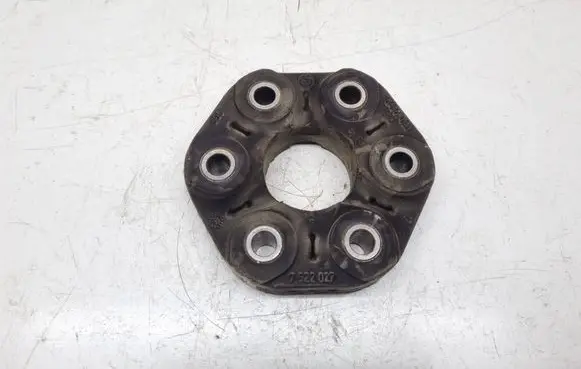 BMW 5 E60 E61 Rear prop shaft donut coupling/joint 7522027
