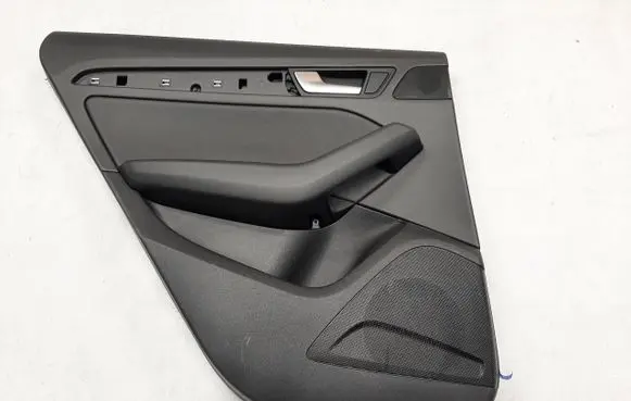 Skoda Rapid (NH) Rear door card panel trim 8R0867305
