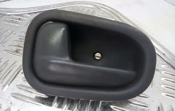 KIA Sportage Front door interior handle