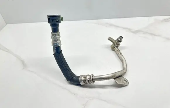 Audi Q7 4M Gearbox oil cooler pipe/hose 4M0317817K L28376CA