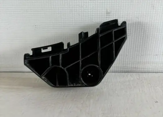 Toyota Corolla E140 E150 Rear bumper mounting bracket 52562-12130