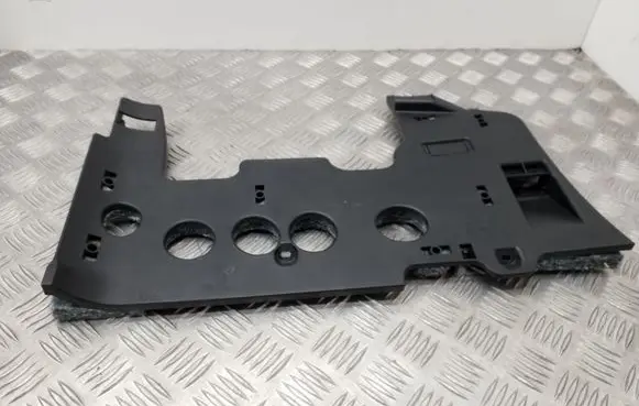 Volkswagen Golf V Dashboard lower bottom trim panel 1K1863081