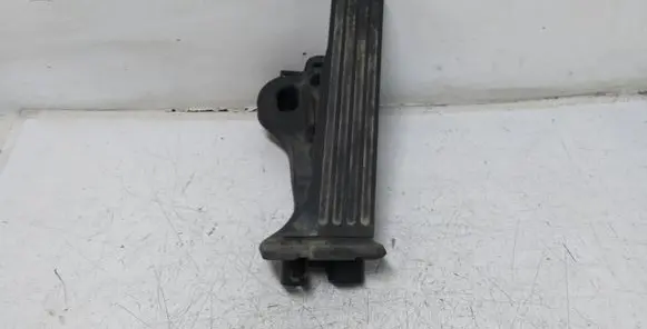 Volkswagen PASSAT B7 Accelerator throttle pedal 1K1721503AT