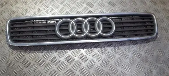 Audi A4 S4 B5 8D Front grill 8d0853651j
