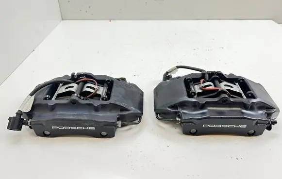 Porsche Boxster 981 Rear brake caliper 98135205201 98135205101