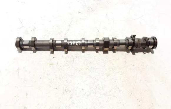 BMW 5 F10 F11 Camshaft 7613931