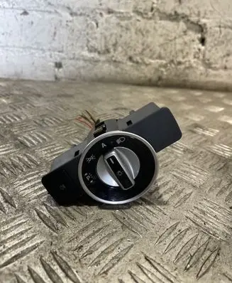 Mercedes-Benz E C207 W207 Light switch A2129050551