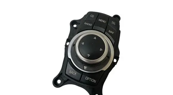 BMW 3 E90 E91 Head unit multimedia control 9213309 033625105 0609000078681001
