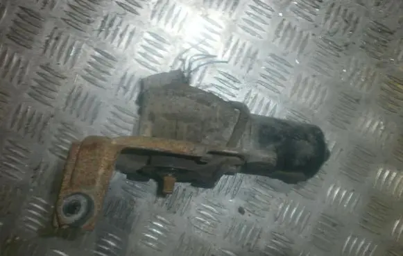 Mitsubishi Space Wagon Wiper motor