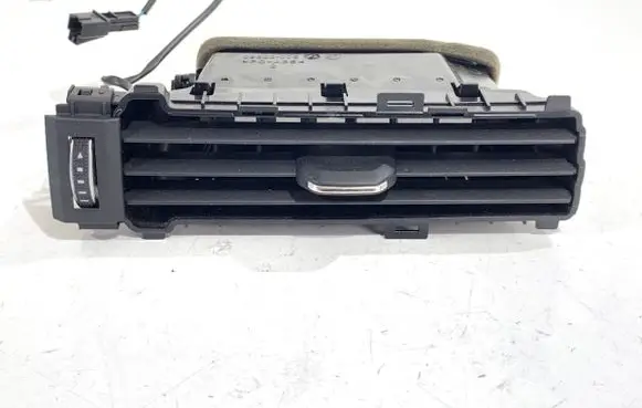 Dashboard side air vent grill/cover trim