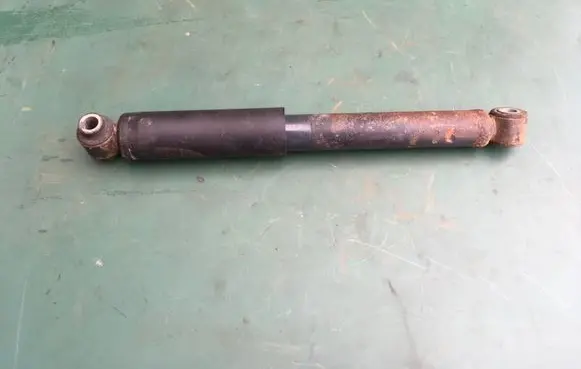 Iveco Daily 6th gen Rear shock absorber/damper 5801771631