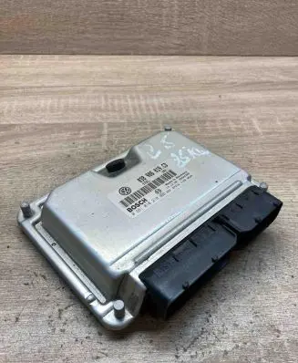 Volkswagen PASSAT B5 Engine control unit/module ECU 038906019CD 0281010218