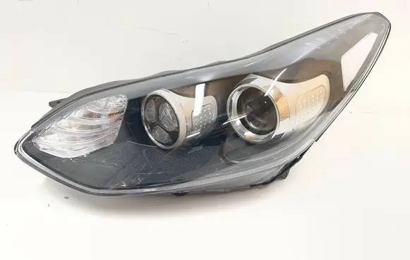 KIA Sportage Headlight/headlamp 92101F1010