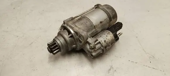 Skoda Octavia Mk4 Starter motor 02m911024b