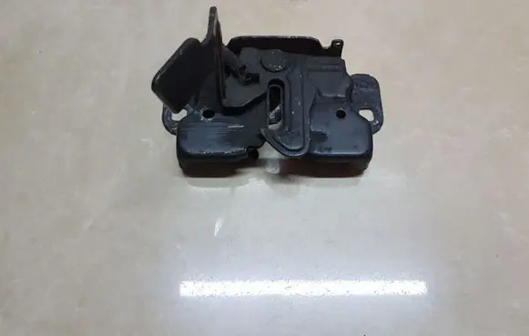 Dodge Caliber Engine bonnet/hood lock/catch