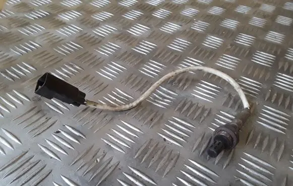 Ford Mondeo MK II Lambda probe sensor 96BB9F472BA