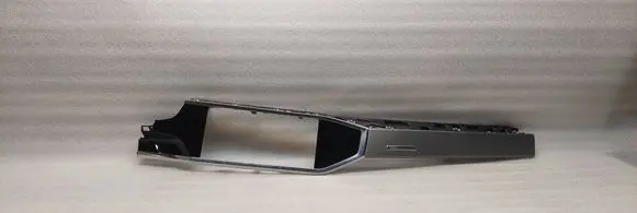 Audi Q3 F3 Radio/GPS head unit trim 83B853190A 83B857186