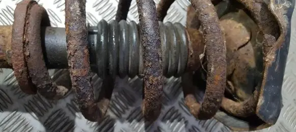 Renault Espace II Front coil spring