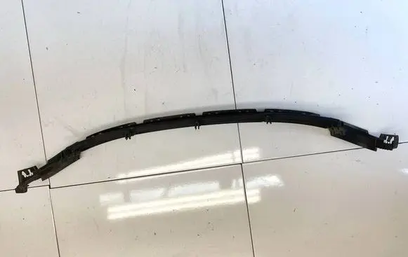 Skoda Superb B6 (3T) Front bumper lower grill 3td853677