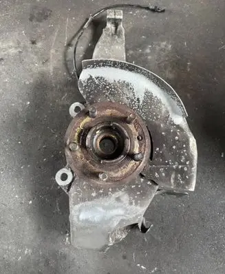 Land Rover Range Rover L405 Front wheel hub spindle knuckle CPLA3K185BA
