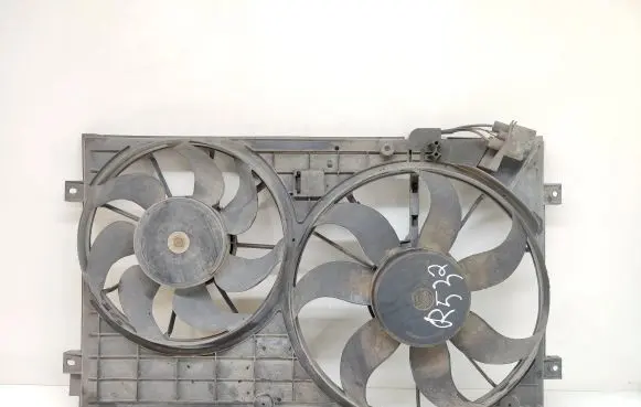 Volkswagen Caddy Fan set 1K0121207T 1355D300190
